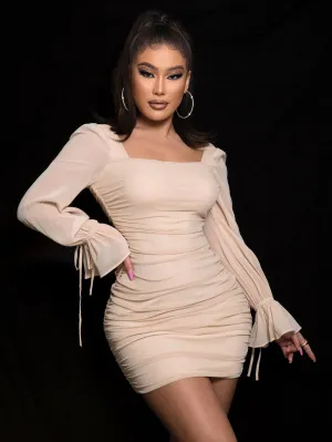 Flounce Sleeve Ruched Bodycon Dress